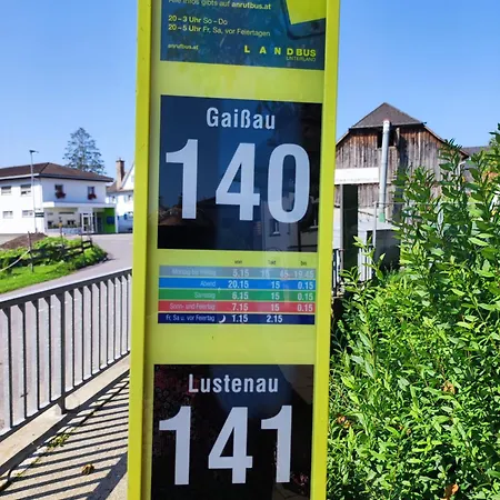 Little Tiny Village Haus 2 アパート